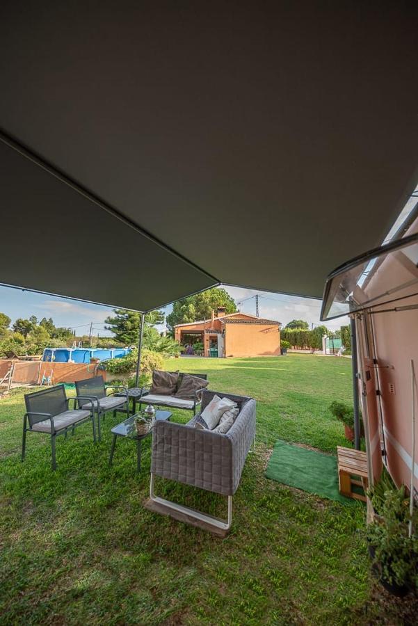 Caravana- Glamping Casa Tortuga Ла-Нусия Экстерьер фото